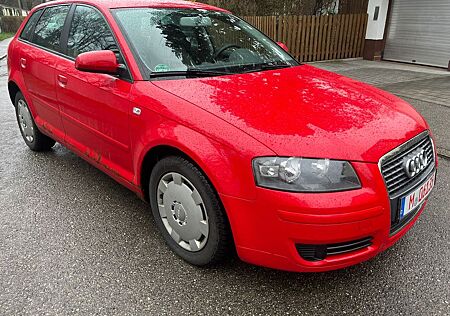 Audi A3 Sportback 2.0 TDI Attraction TÜV 2/26