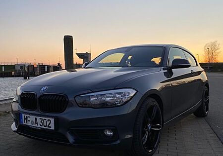 BMW 118d - F21
