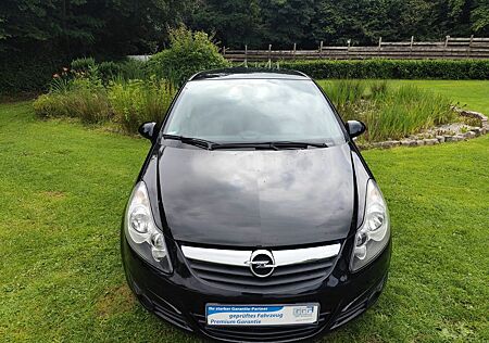Opel Corsa D Edition "111 Jahre"SITZ&LENKRADHEIZUNG
