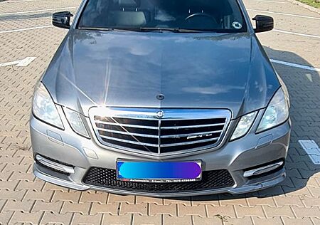 Mercedes-Benz E 400 -