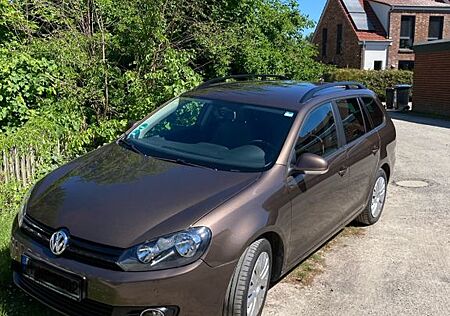 VW Golf Volkswagen 1.2 TSI 63kW Trendline Variant Trendline