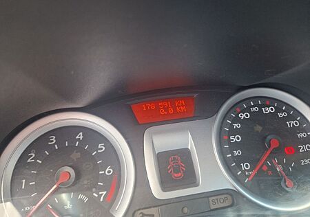 Renault Clio Edition Dynamique 1.6 16V 65kW Edition ...