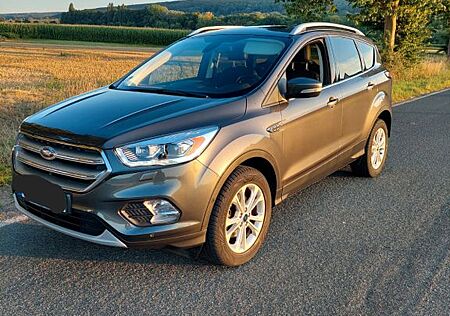 Ford Kuga 1,5 EcoBoost 110kW Titanium Titanium TOP