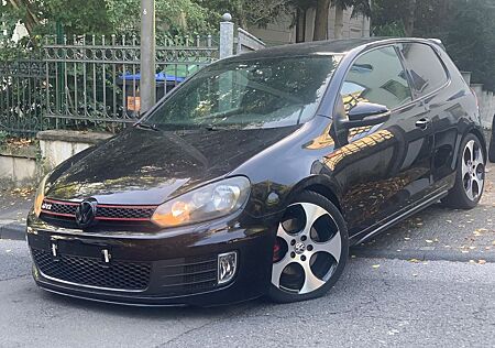VW Golf Volkswagen 2.0 TSI GTI GTI