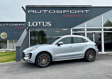 Porsche Macan Turbo mit Performance Paket