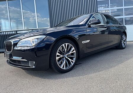 BMW 750Li *Auto*Leder*Navi*Bi Xenon*R.Kamera*vol