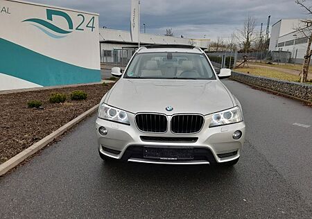 BMW X3 xDrive 20 d Leder*Pano*NaVi*Bi-Xenon*AHK*KeyG