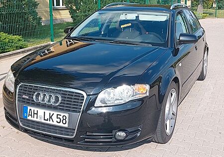 Audi A4 2.0 TDI S-Line