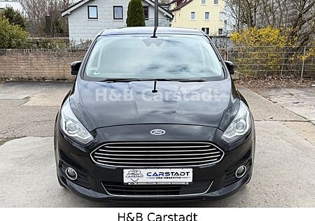 Ford S-Max Titanium AWD