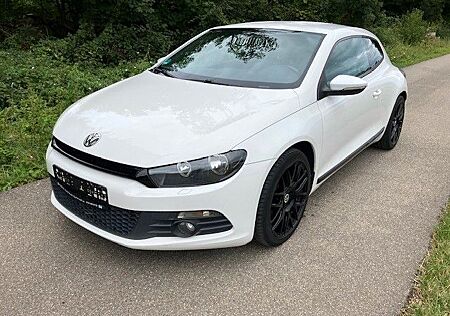 VW Scirocco Volkswagen 2.0 TSI Dynaudio 18-Zoll