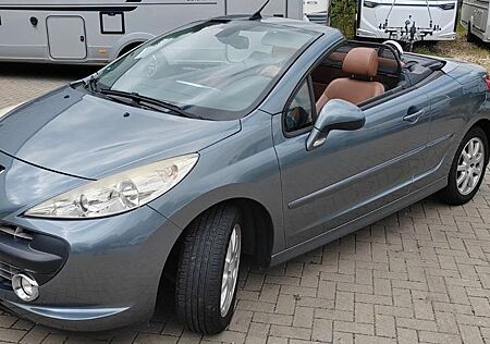 Peugeot 207 CC Cabrio-Coupe Filou