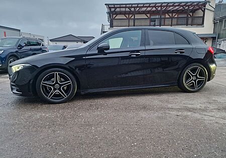 Mercedes-Benz A 180 A ,Amg line,Kamera,Navi,Automatik