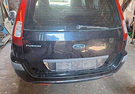 Ford Fusion 1,4 16V Ambiente EST Ambiente