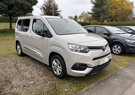 Toyota Pro Ace Proace City Verso 1.2 Turbo L1 Team Deutschland