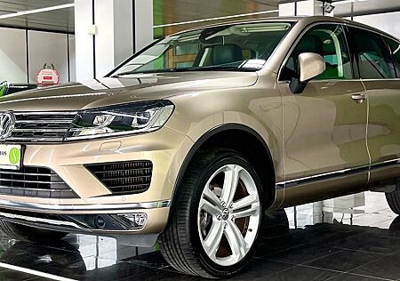 VW Touareg Volkswagen 3.0 V6 TDI SCR Exclusiv R-Line*ACC*Totw.