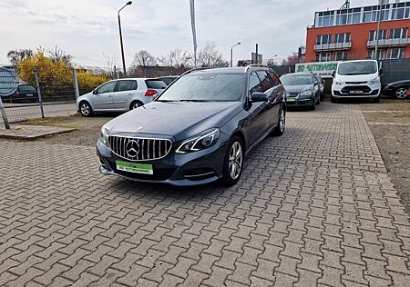 Mercedes-Benz E 350 BlueTec 4Matic*Navi*S.heizung*Scheckheft*