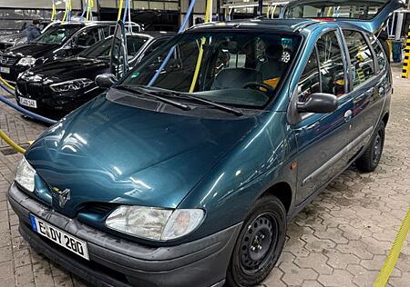 Renault Scenic 1.4 16V -