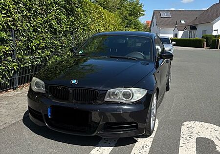 BMW 125i Coupé -