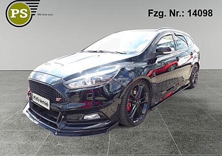 Ford Focus Turnier ST 2.0 EcoBoost Sport Umbau
