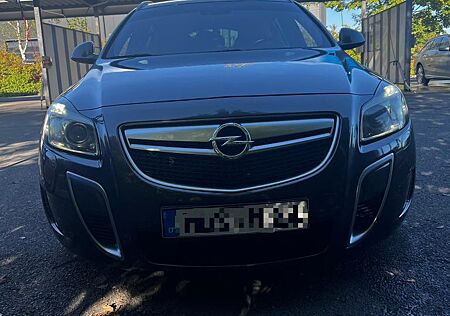 Opel Insignia Sports Tourer OPC 2.8 V6 Turbo 4x4