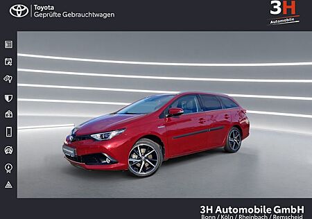 Toyota Auris Touring Sports Hybrid Team-D+ LED & AHK