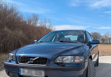 Volvo S60 2.4 -
