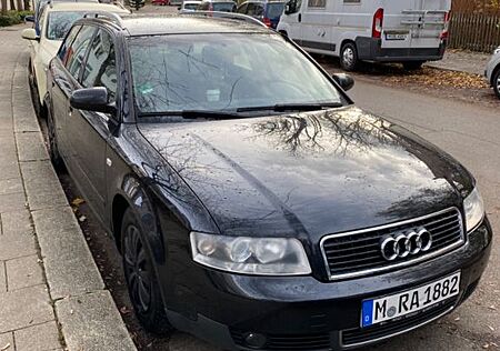 Audi A4 2.0 Avant -