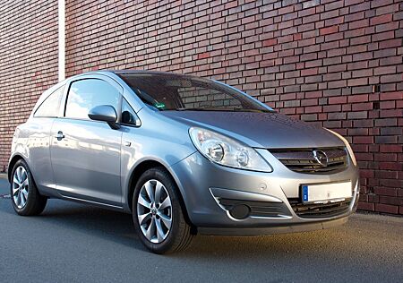 Opel Corsa 1.0 D-Edition / Benziner mit nur 88.000km