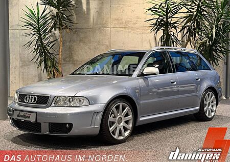 Audi RS4 2.7 V6 quattro Xenon SHZ !Sammlerstück!