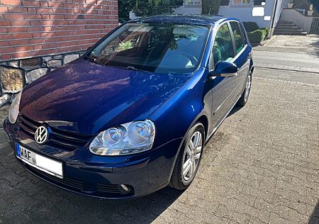 VW Golf Volkswagen 1.6 FSI Comfortline, Lederkenkrad