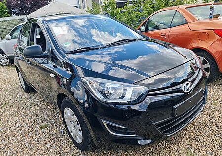 Hyundai i20 1.2 Euro5 5 Türig
