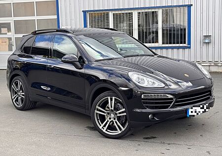 Porsche Cayenne 3.0 V6 Pano 21 Zoll Luftfederung