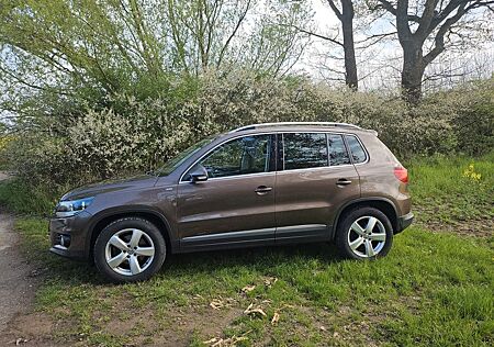 VW Tiguan Volkswagen 2.0 TDI 81kW BlueMotion Tech Trend & ...