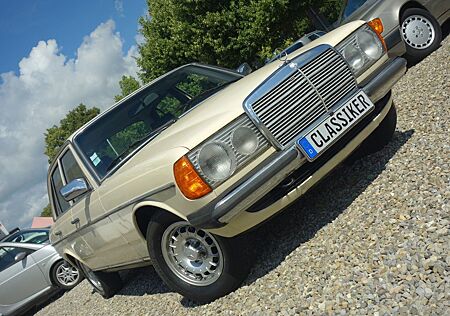 Mercedes-Benz 300 300D W123rostfrei ungeschweisst
