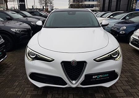 Alfa Romeo Stelvio Super 2WD NAVI KLIMAAUTOMATIK LEDER