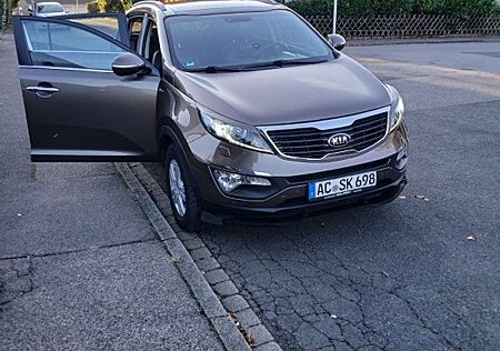 Kia Sportage 2.0 CRDi AWD 184 Platinum Edition P...