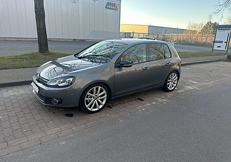 VW Golf Volkswagen 6 VI 2.0 TDI Style Standheizung Voll Xenon