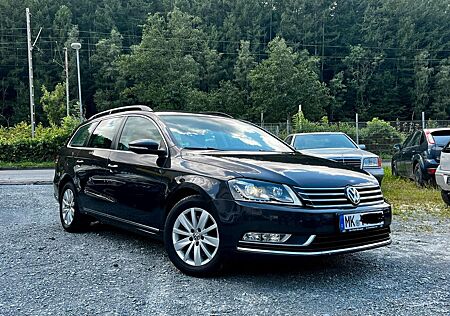 VW Passat Volkswagen 2.0 TDI DSG Exclusive BlueMotion Tech...