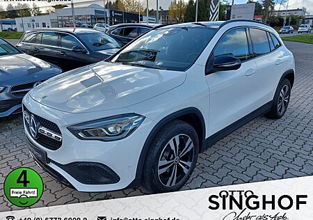 Mercedes-Benz GLA 200 Progressive +AHK+Pano+Night+LED+Rü Kam+