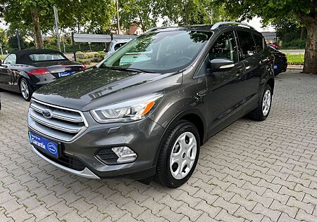 Ford Kuga Business Edition - NAVI - AHK - LENKRADHZ.
