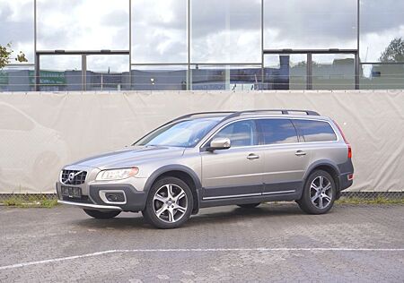 Volvo XC 70 XC70 2,4 D5 4WD Summum Aut.