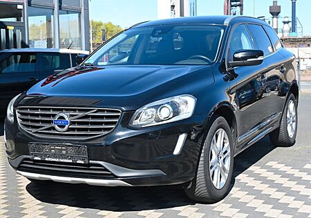 Volvo XC 60 Summum AWD Navi Leder Bi-Xenon SHZ