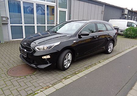 Kia Cee'd Ceed SporTswagon 1.6 DCT Vision Autom. Klimaauto