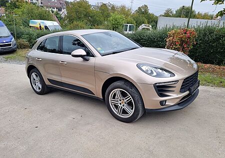 Porsche Macan S Alcantara Navi dt. Fahrzeug Champagner