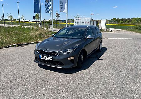 Kia Cee'd Sportswagon CEED SW || Auto. || VOLL LED || 3J. Garantie