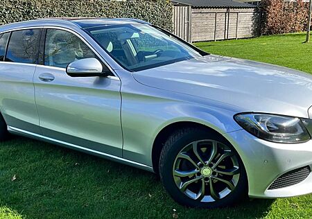 Mercedes-Benz C 180 BlueTEC T -