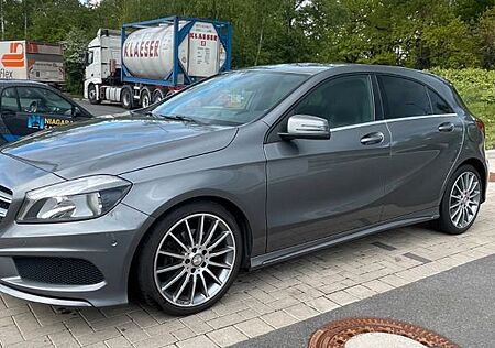 Mercedes-Benz A 200 A-Klasse 200 AMG Line Stilvoll, s