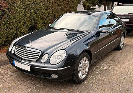 Mercedes-Benz E 240 ELEGANCE