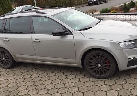 Skoda Octavia 2.0 TSI RS 230 Combi RS