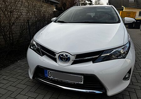 Toyota Auris Hybrid 1,8-l-VVT-i Life Plus